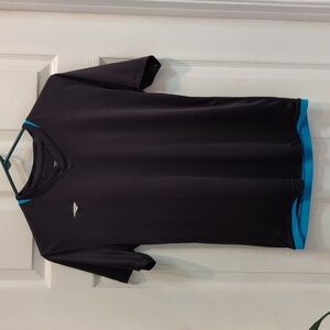 Penalty Men's Black V-Neck Short Sleeve Performance Shirt Size Small